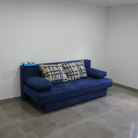Apartment 2- Zimmer-wohnung